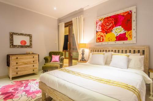 Golden Palm Villa
