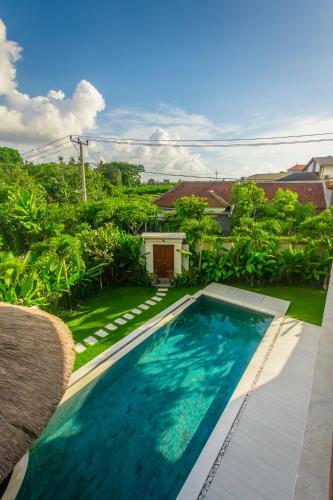 Golden Palm Villa
