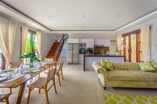 Golden Palm Villa