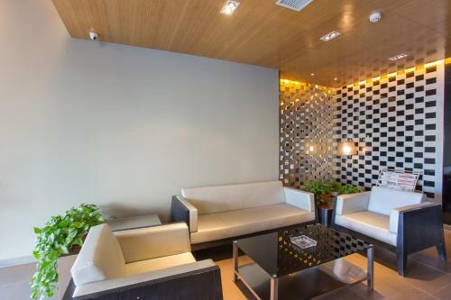 Hotel Jinjiang Inn Ulanqab Xingfu Square