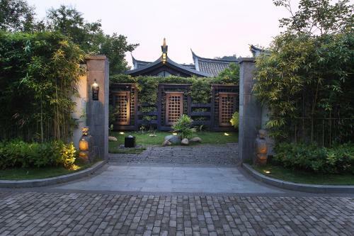 Elite Spring Villas