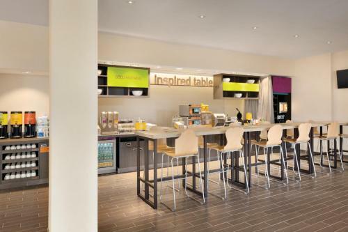 Hotel Home2 Suites By Hilton Phoenix-tempe University Research Park