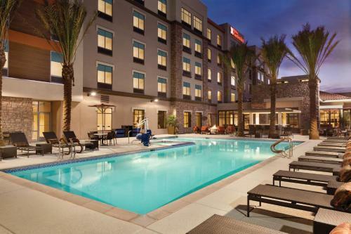 Hotel Home2 Suites By Hilton Phoenix-tempe University Research Park