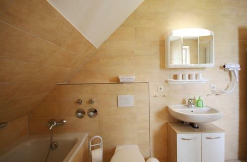 Apartamento Achtern Diek - Ferienwohnungen