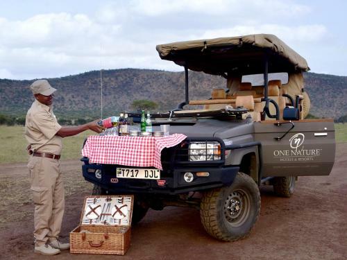 Lodge One Nature Nyaruswiga Serengeti