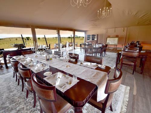 Lodge One Nature Nyaruswiga Serengeti