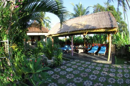 Villa Gede Batulumbang
