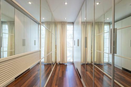 Villa The Lantern Marina Residences Phuket