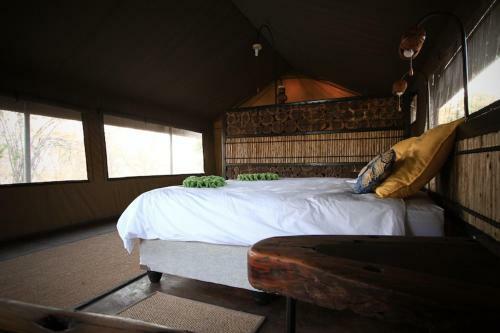 Lodge Jackalberry Tented Camp