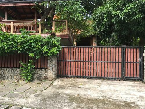 Kata Mountain View Villa