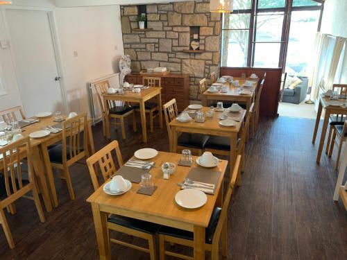 Hostal Loch Eyre House