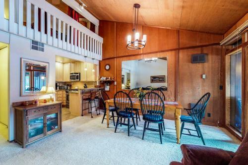 Donner Lake Retreat