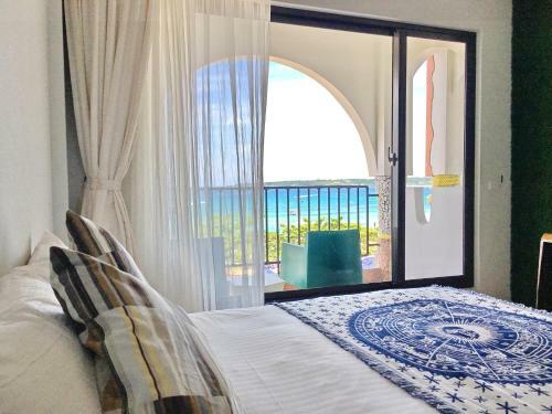 Bed & Breakfast Mini Summer