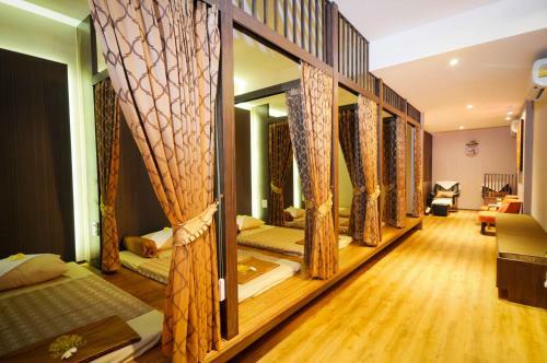 Eastpana Hotel