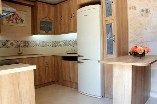 Ioanna House