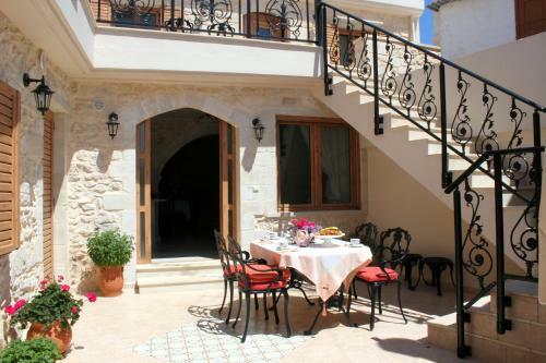 Ioanna House