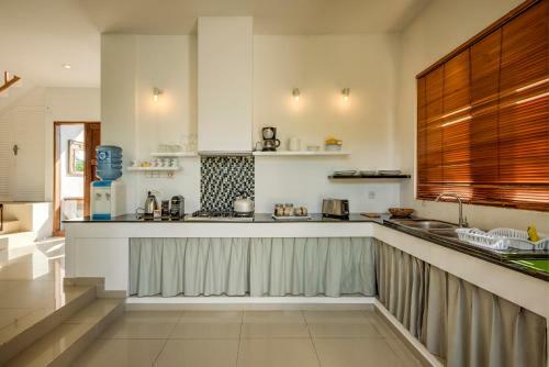 Balian Surf Villas