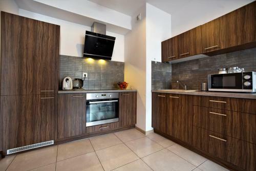 P&o Apartments Komfort Apartament - Mokot�w