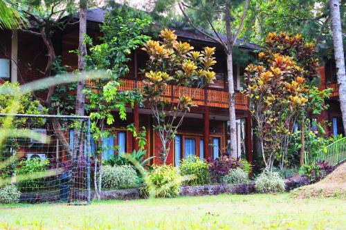 Jambuluwuk Convention Hall & Resort Puncak