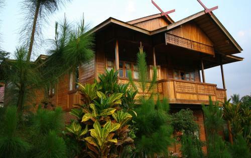 Jambuluwuk Convention Hall & Resort Puncak