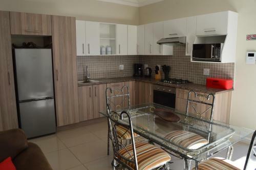African Palm Cottage