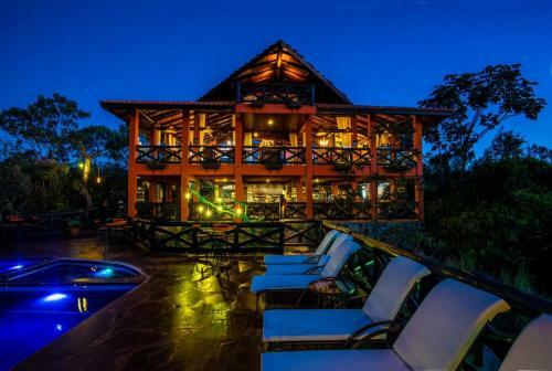 Hostal Pousada In�cia