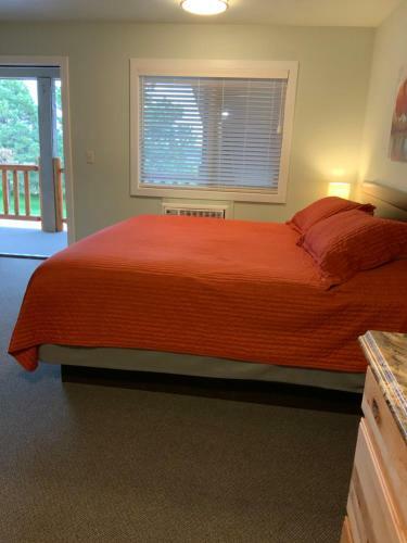 Rockerville Lodge & Cabins