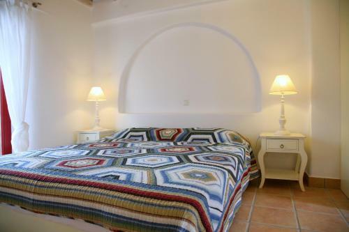 Naoussa Bay Villas