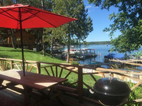Hotel Clear Lake Resort