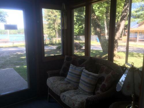 Hotel Clear Lake Resort