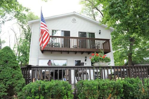 Hotel Clear Lake Resort