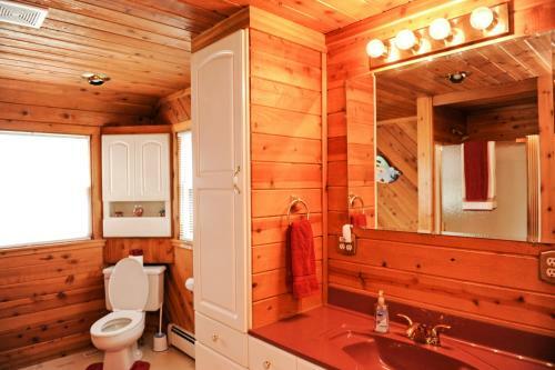 Hotel Clear Lake Resort