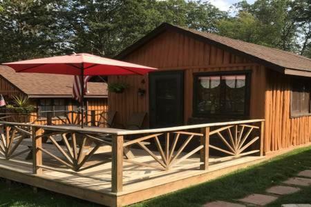 Hotel Clear Lake Resort