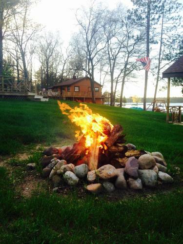 Hotel Clear Lake Resort