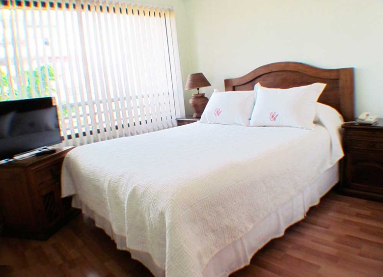 Roomapart Escuela Militar