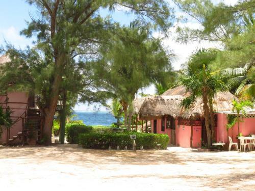 Hotel Acamaya Reef Caba�as