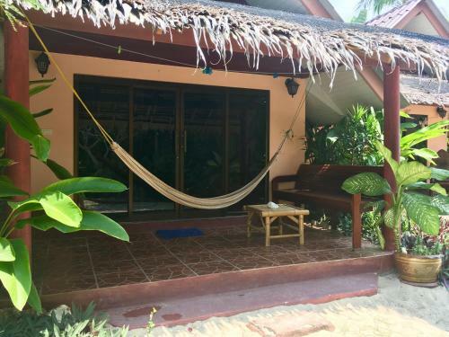 Hostal Papillon Bungalows