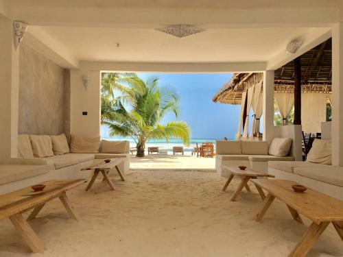 Bed & Breakfast White Dream
