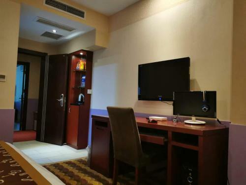 Lichuan Xinyuan Hotel