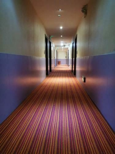 Lichuan Xinyuan Hotel