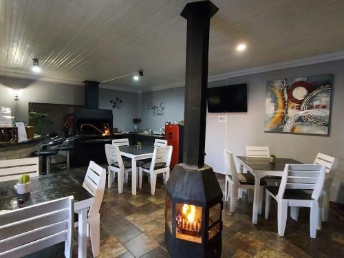 Hostal Villa Mariss Guesthouse