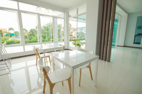 Hotel Charisma Residence