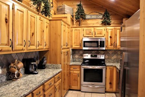 Smokies Edge Chalet
