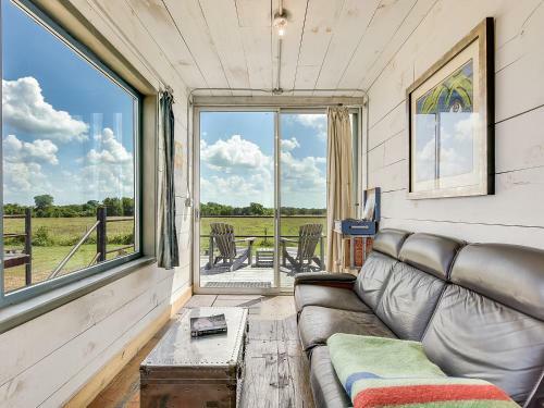 Flophouze Shipping Container Hotel