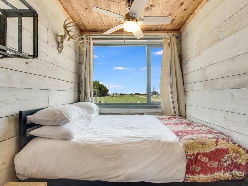 Flophouze Shipping Container Hotel