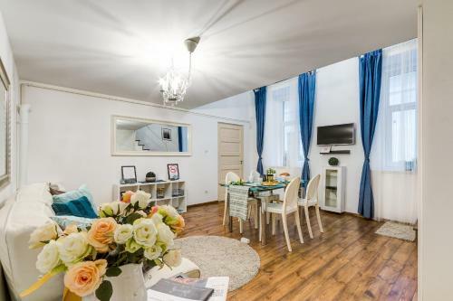 D.five Beautiful Apartment At Basilica