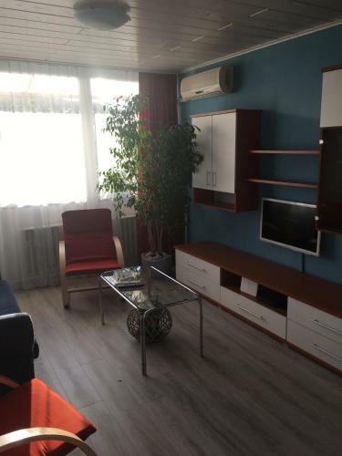M�ln�s Macska Apartman
