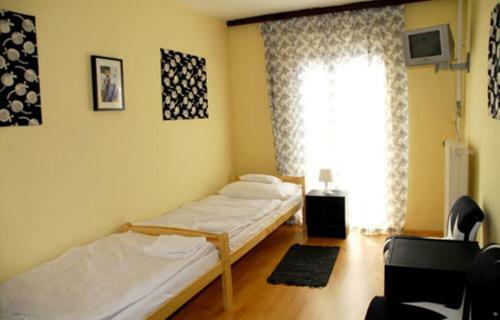 Hotel Oroszl�n Szigetv�r