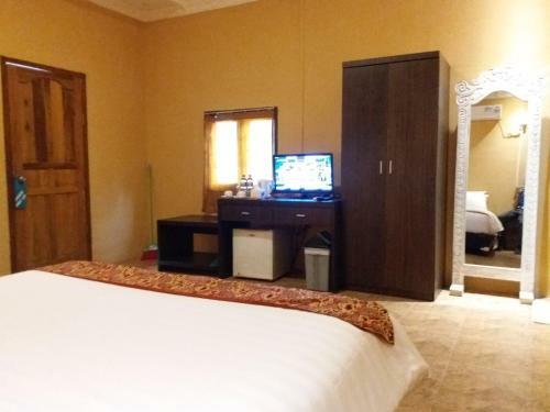 New Marjoly Beach Resort