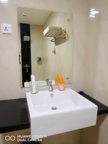 New Marjoly Beach Resort